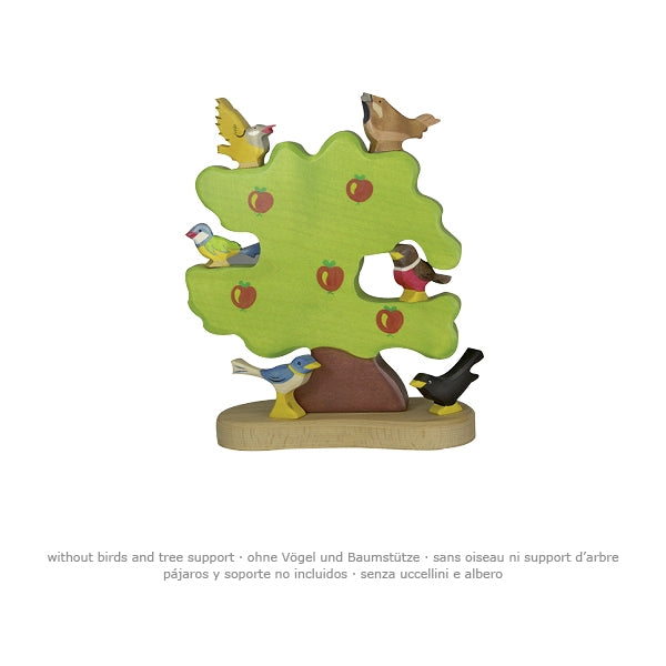 Holztiger Apfelbaum mit Deko