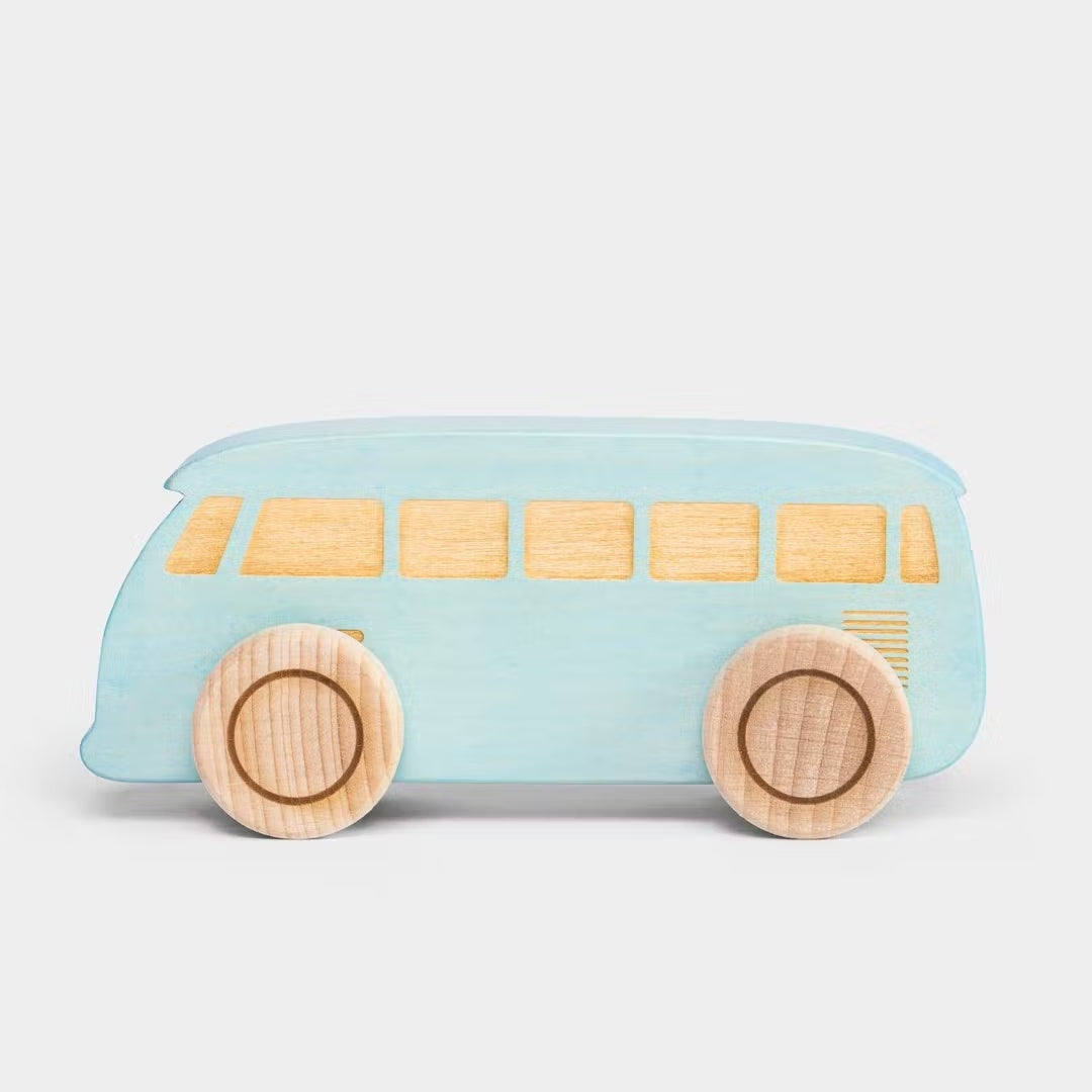 Tarnawa Holzbus hellblau